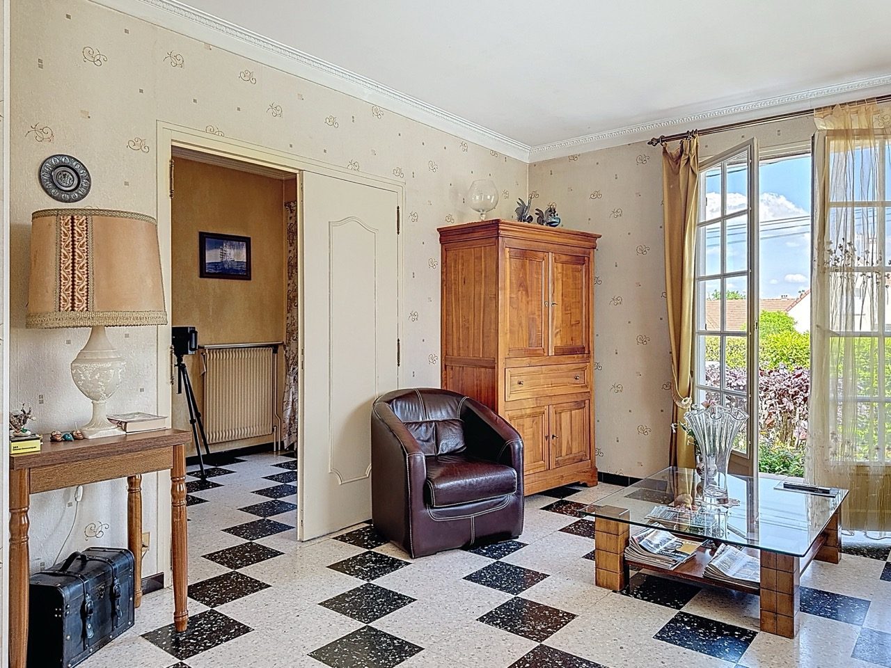 MAISON 150 m2 - 8 PIÈCES - 15 MIN DIJON - Magny-sur-Tille 21110