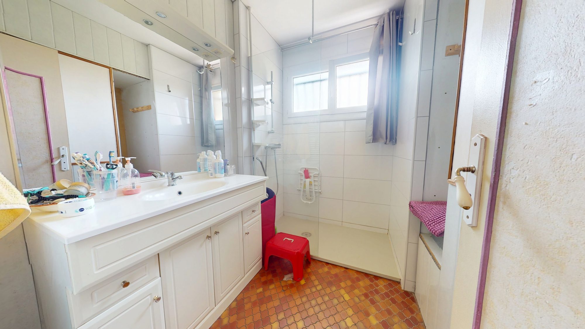 Proche Issoire Maison 98m2 sur terrain clos Issoire 63500