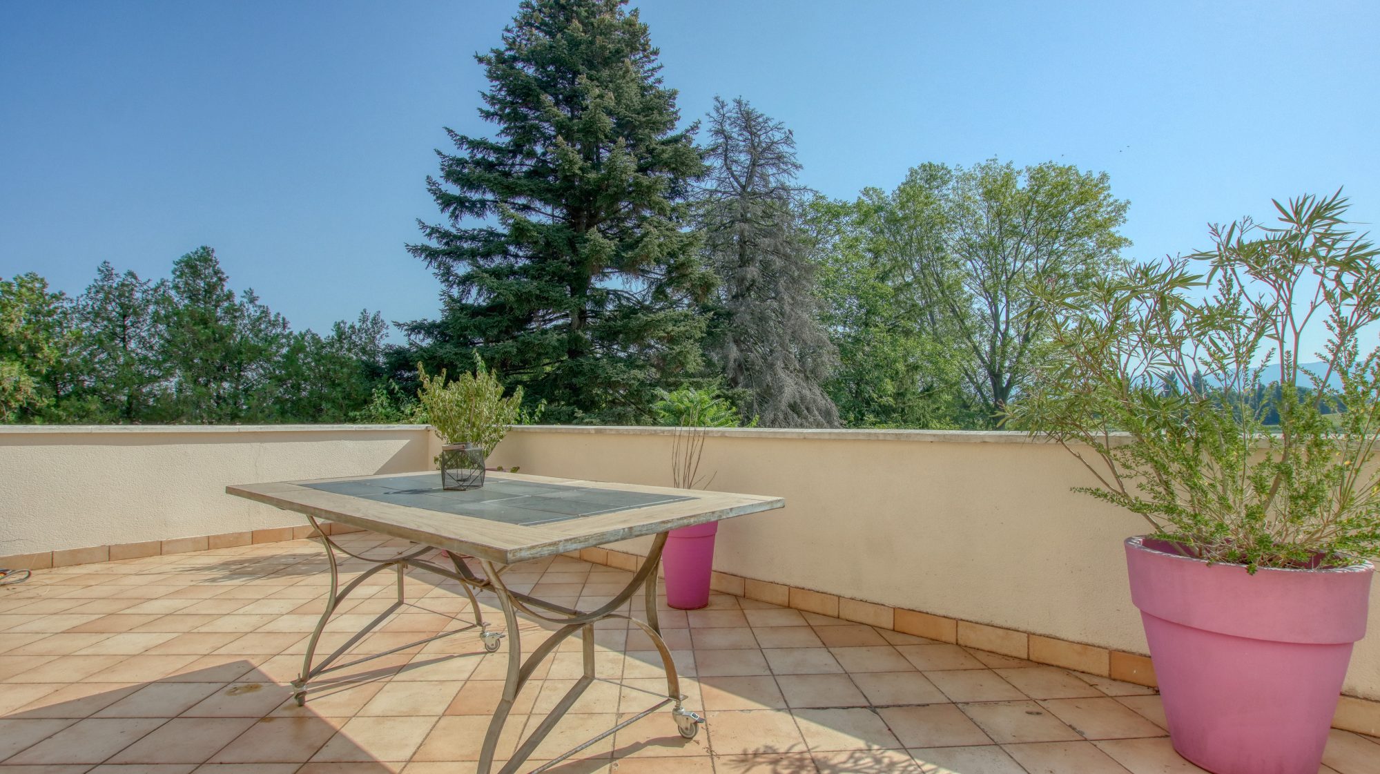 Magnifique bâtisse en pierre Étoile-sur-Rhône 26800