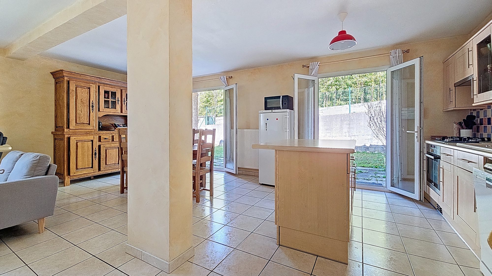 VIENNE Maison 88m2 - T4 - 3 Ch - Terrain 210m2 Vienne 38200