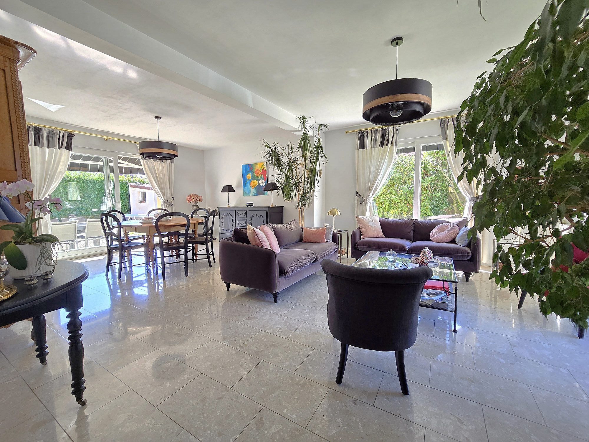 Maison familiale 175m² - 8 Pièces - 6 Chambres - Piscine Bellefond 21490