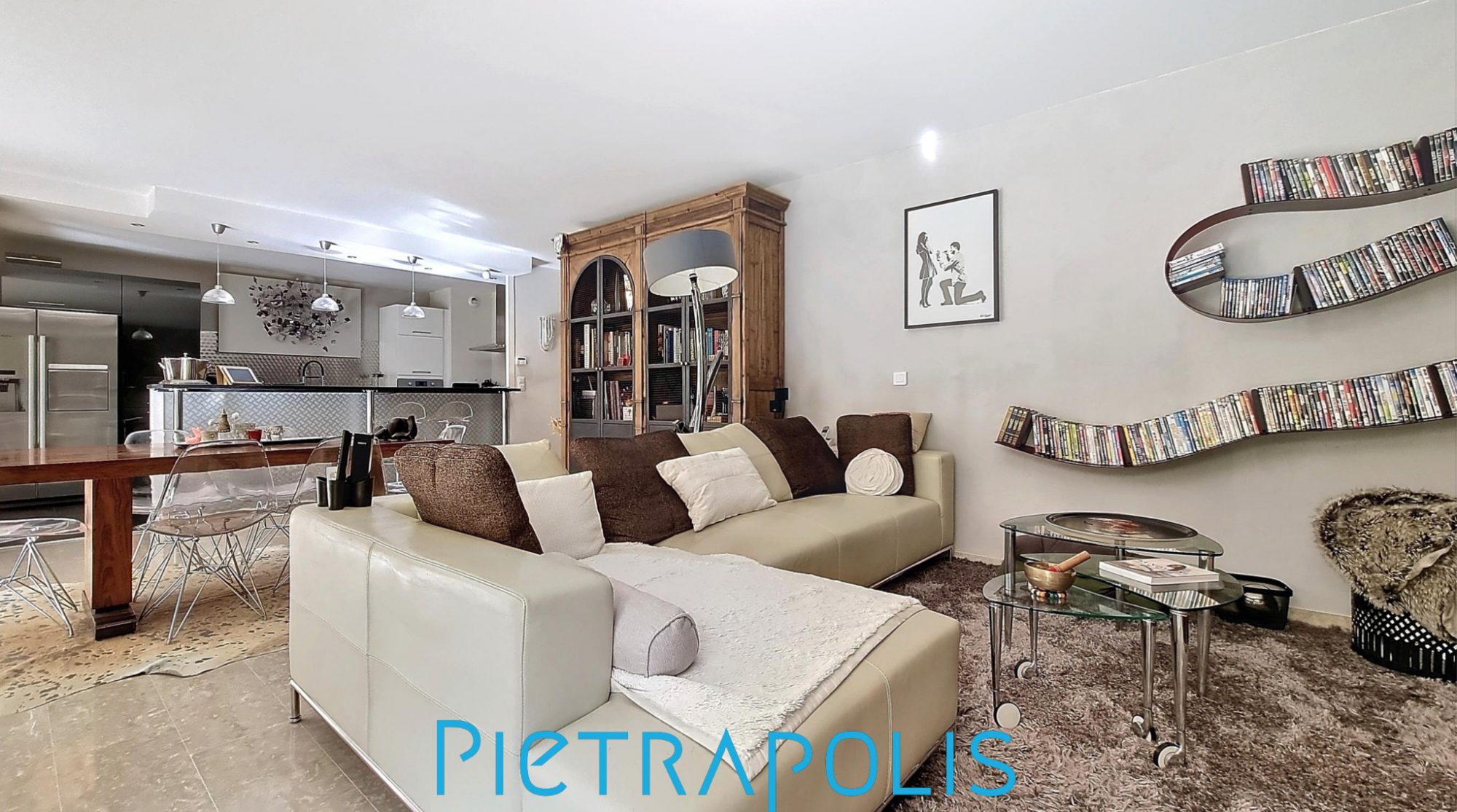 REZ DE JARDIN - T5 de plain pied de 116 m² - terrain privé de 400 m² piscinable. Caluire-et-Cuire 69300