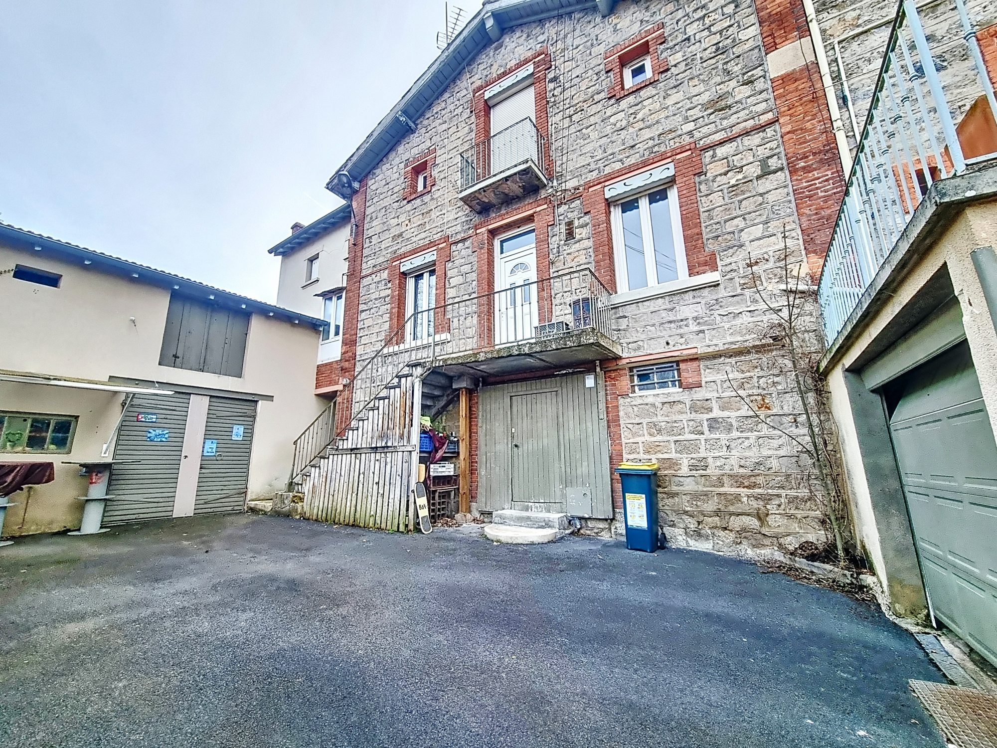 tènement de 5 logements Fraisses 42490