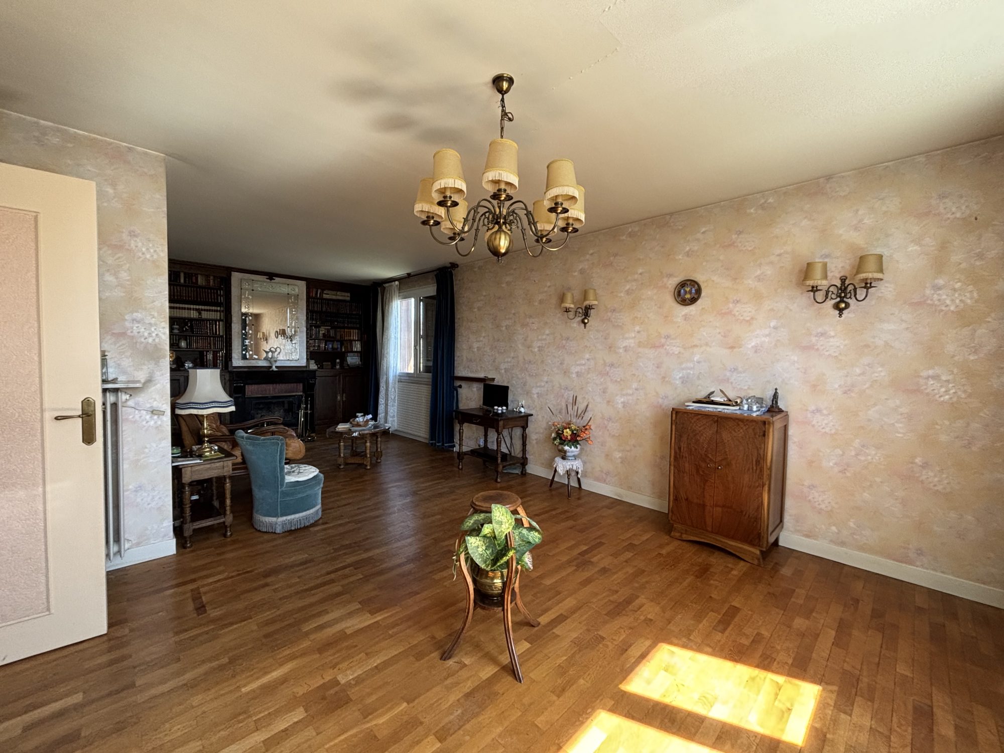 Maison - 7 pièces - 170 m² - Ambert (63600)