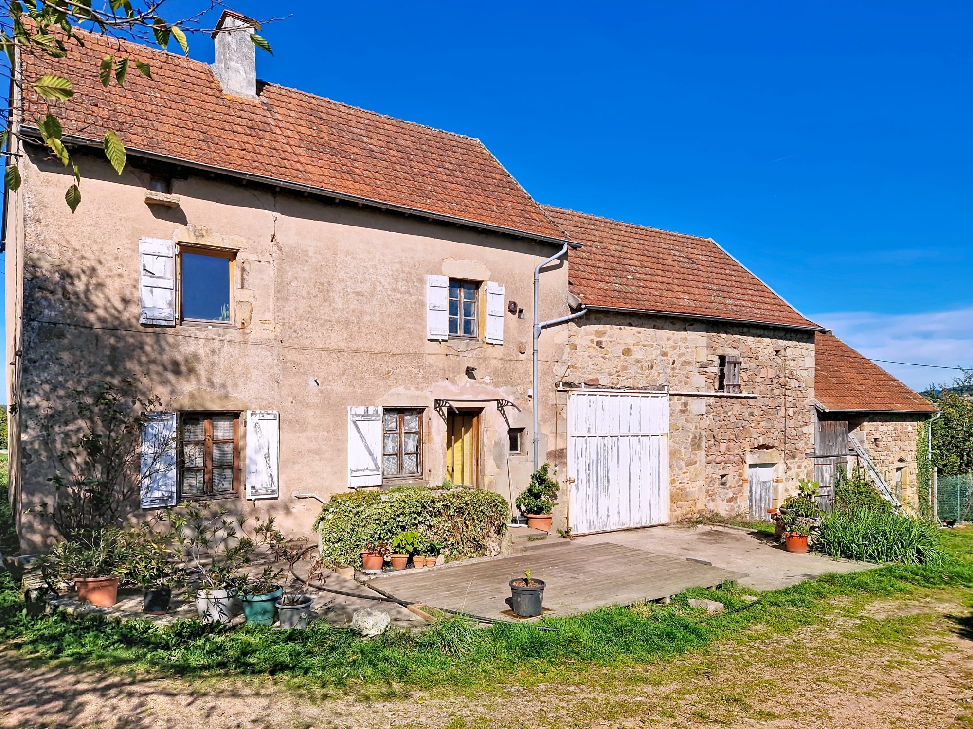 🏡 Maison à rénover avec vue sur dégagée Colombier-en-Brionnais 71800