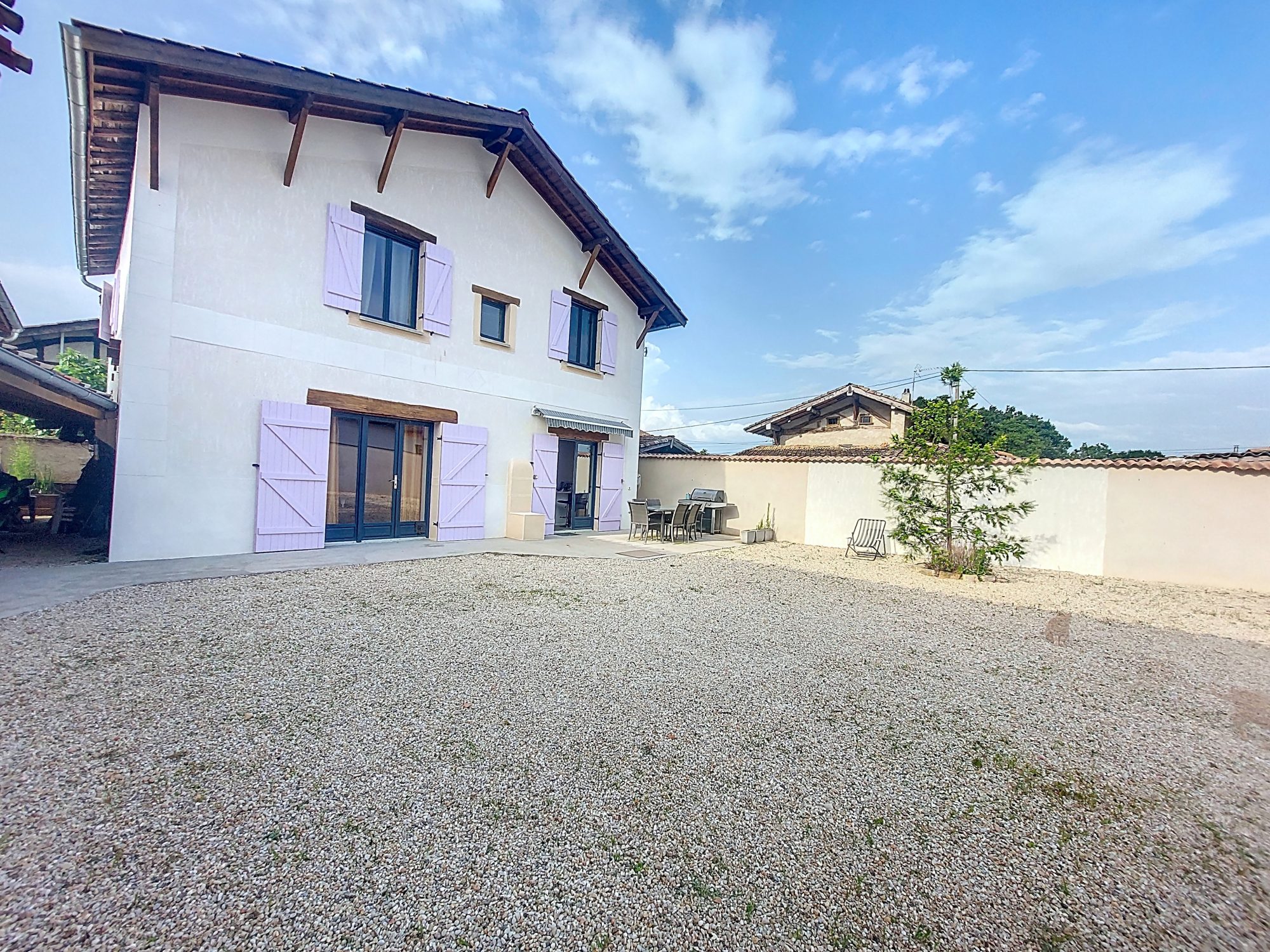 Maison - 4 pièces - 110 m² - Saint-Didier-sur-Chalaronne (01140)