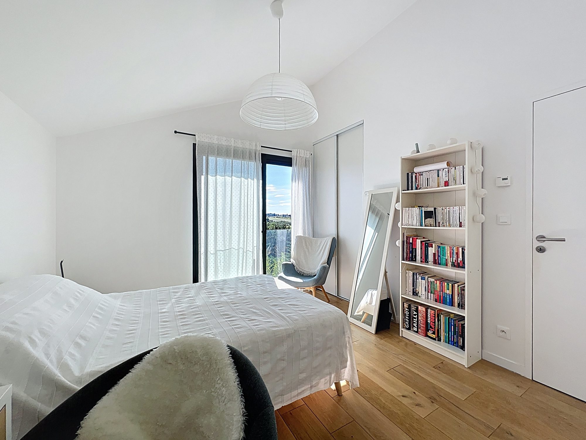 Maison d'architecte- 5 chambres, 3 salles d’eau, prestations haut de gamme et confort énergétique (DPE A) Fleurieux-sur-l'Arbresle 69210