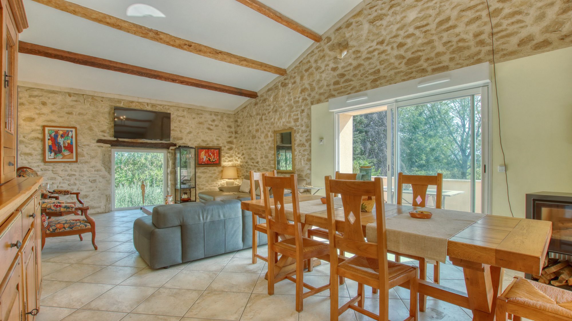 Magnifique bâtisse en pierre Étoile-sur-Rhône 26800