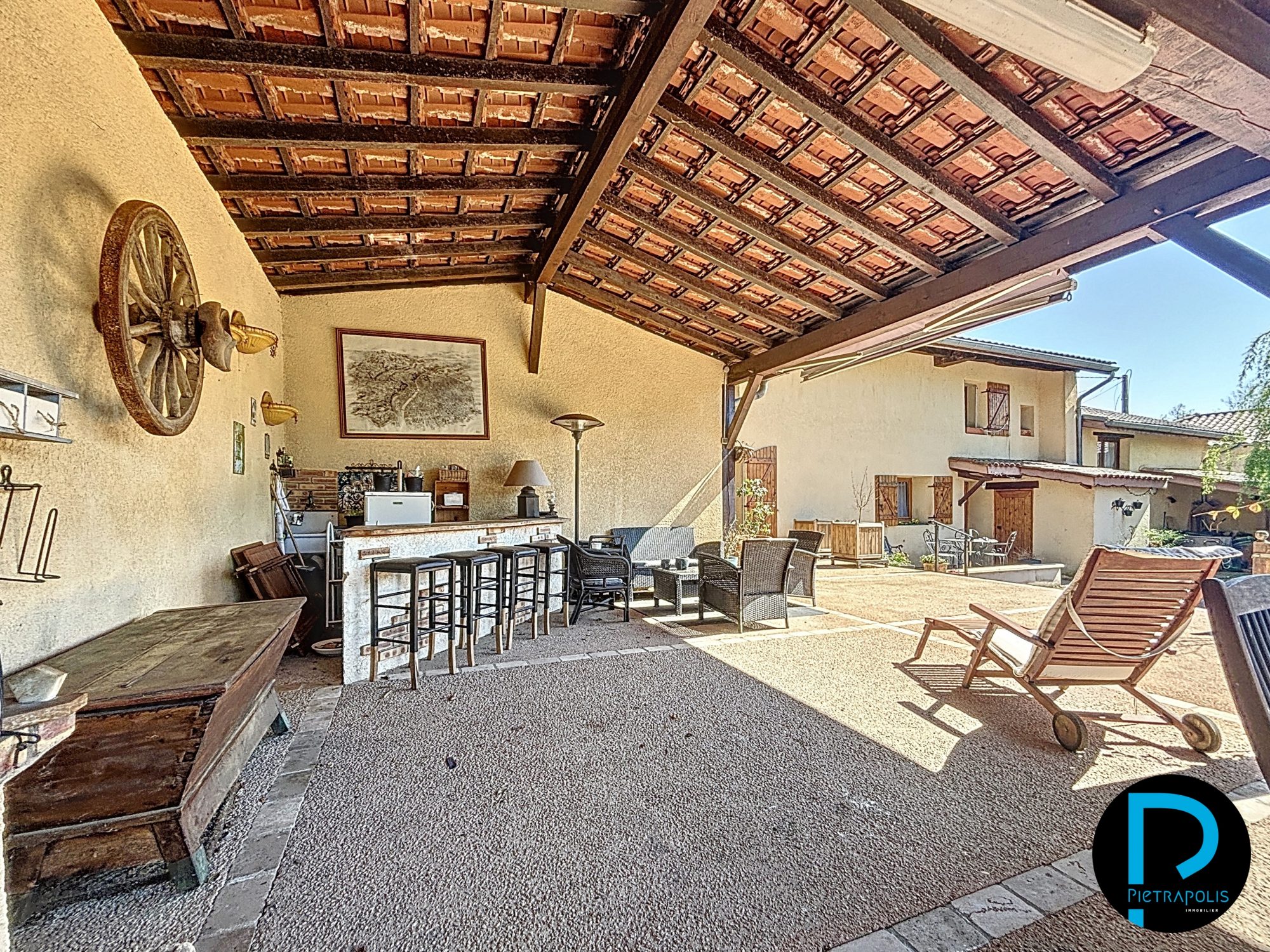 MAISON DE CHARME A LA CAMPAGNE 174m² L'ABERGEMENT CLEMENCIAT