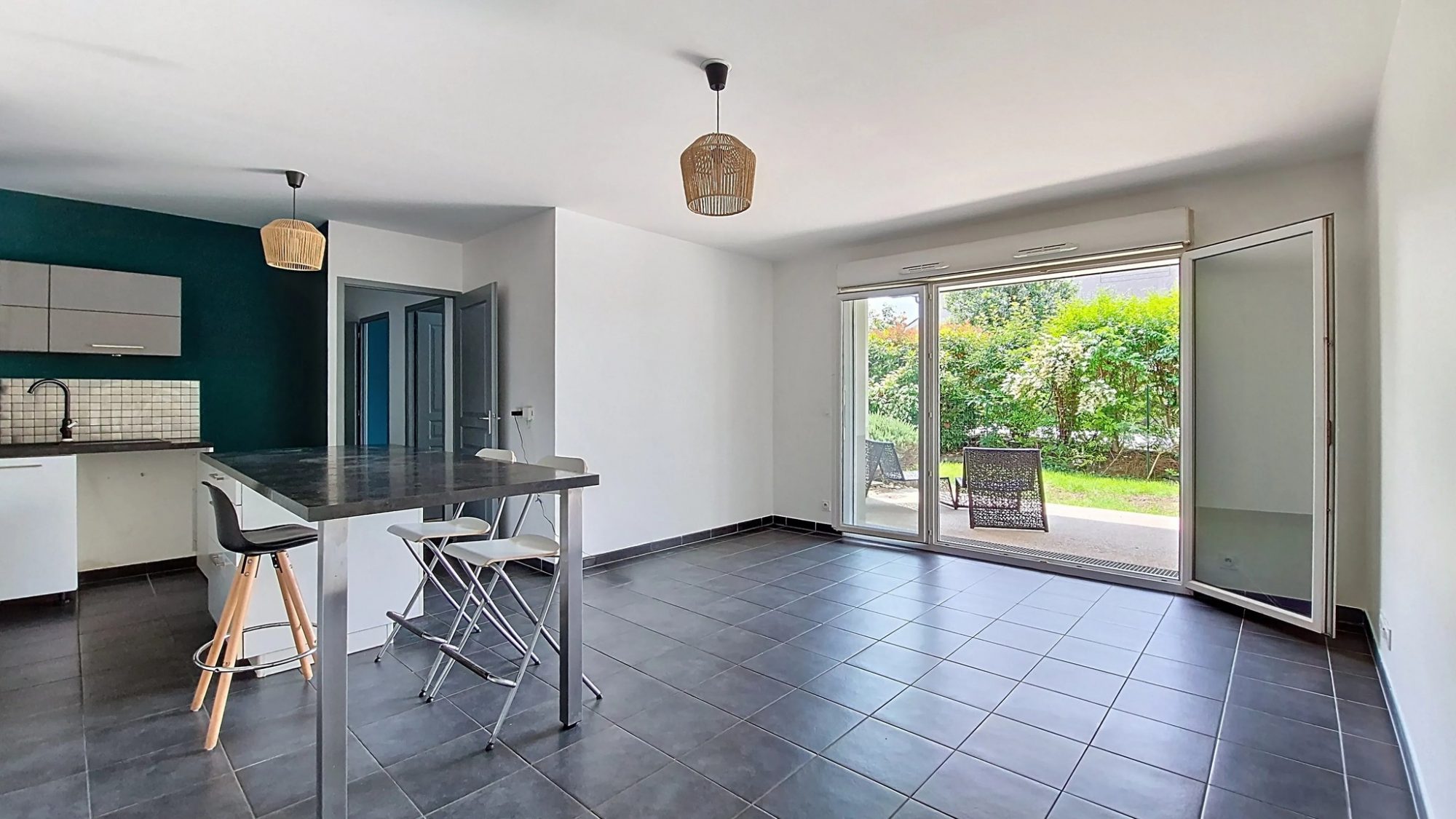 Appartement T3 récent avec jardin privatif