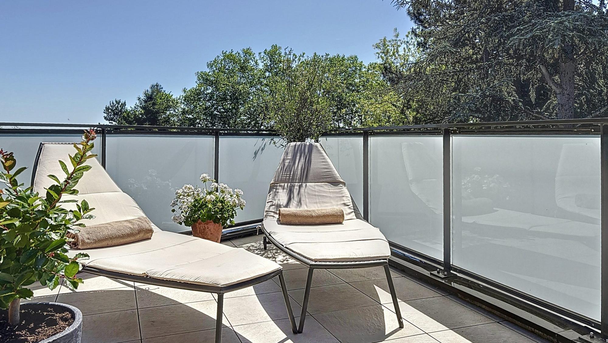 T5 toit-terrasse dernier étage, vue, sans vis à vis Saint-Cyr-au-Mont-d'Or 69450