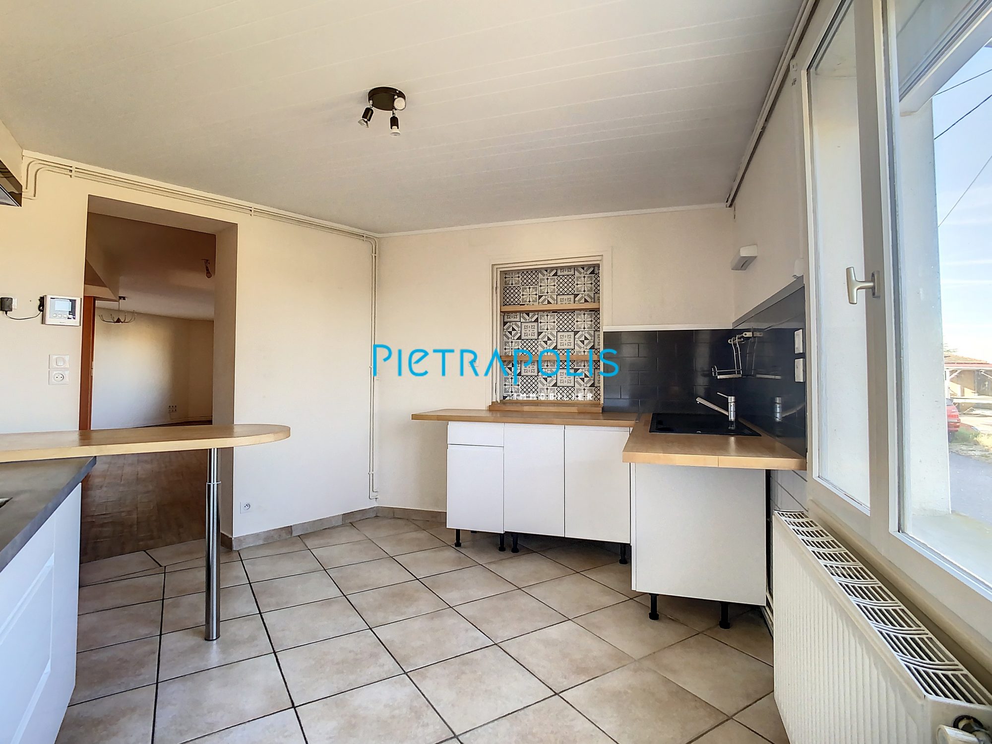 Maison de village 3 PCS 85 m² Châtillon-sur-Chalaronne 01400