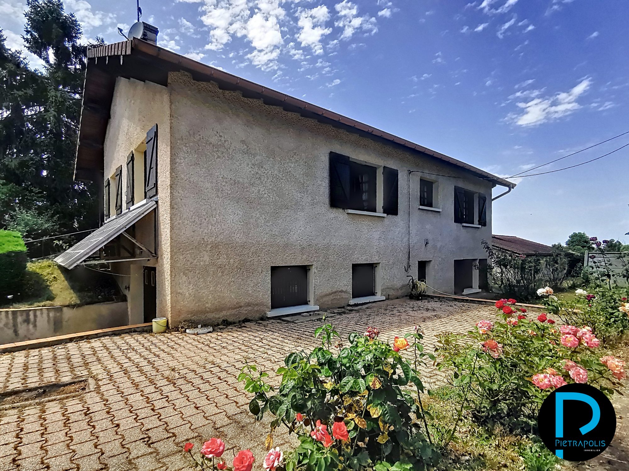 Maison 120 m² sur sous-sol avec grande dépendance – St Genis sur Menthon Vonnas 01540