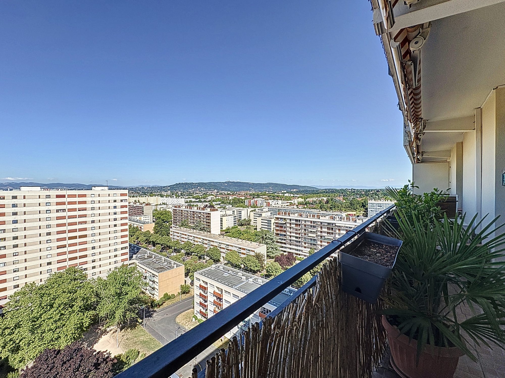 Appartement avec vue panoramique climatisé Rillieux-la-Pape 69140