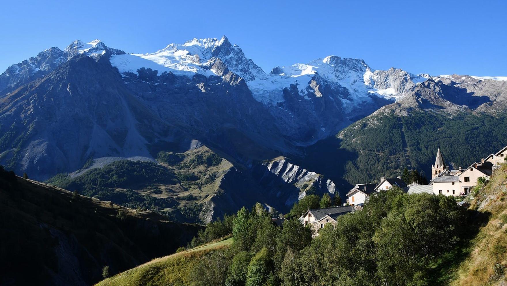 Maison de Montagne face à la Meije