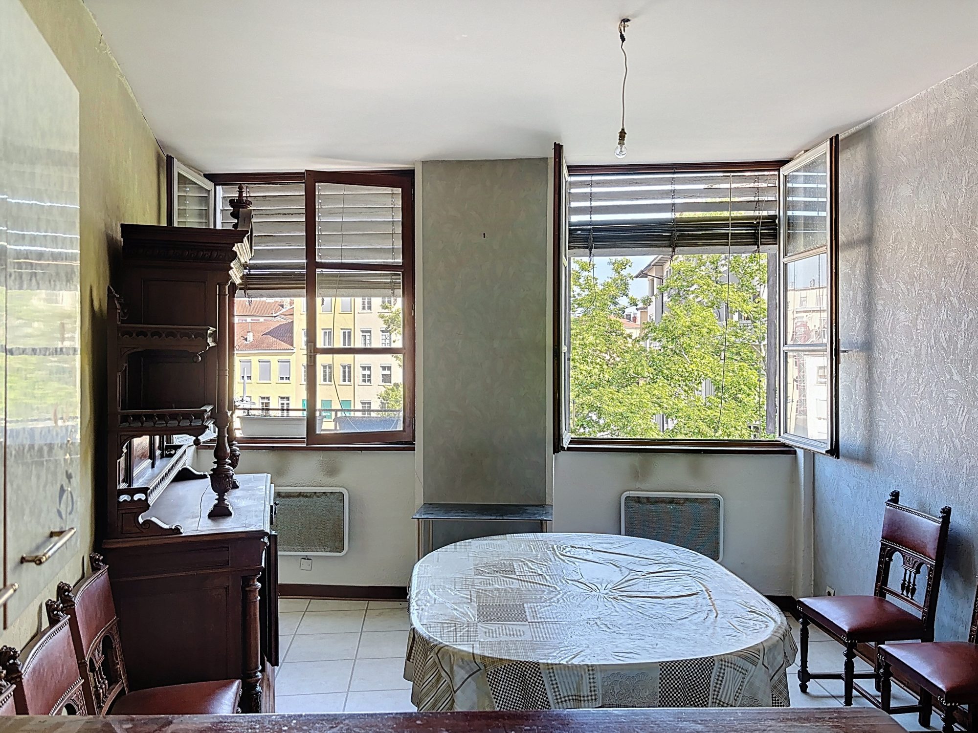 T3/4 Canus place des tapis coeur Croix Rousse Lyon 69004