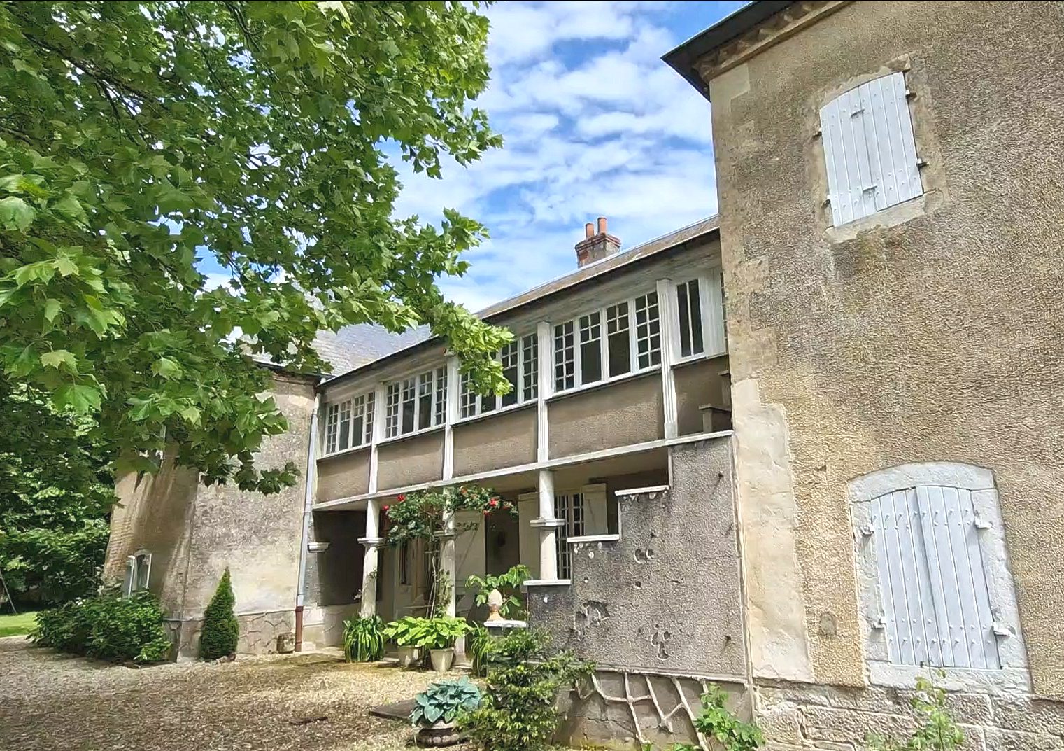Propriété de caractère entre Chalon et Dole Chalon-sur-Saône 71100