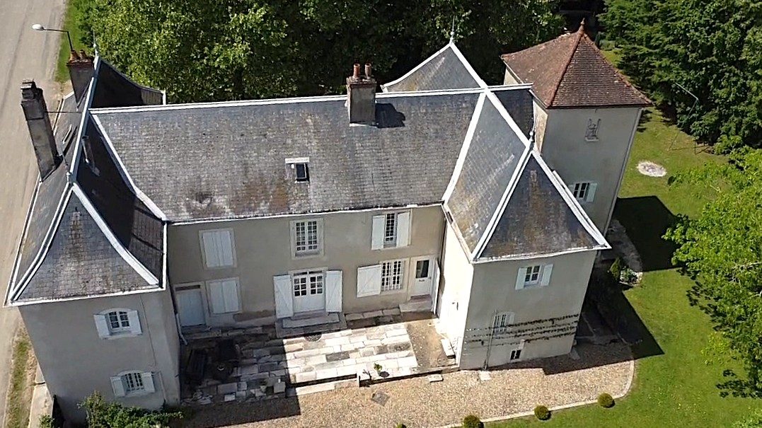 Propriété de caractère entre Chalon et Dole Chalon-sur-Saône 71100