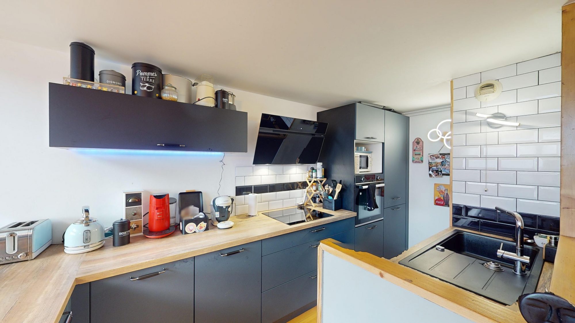 LE CORBUSIER. Apt t5 de 128m2 hab + balcons Firminy 42700