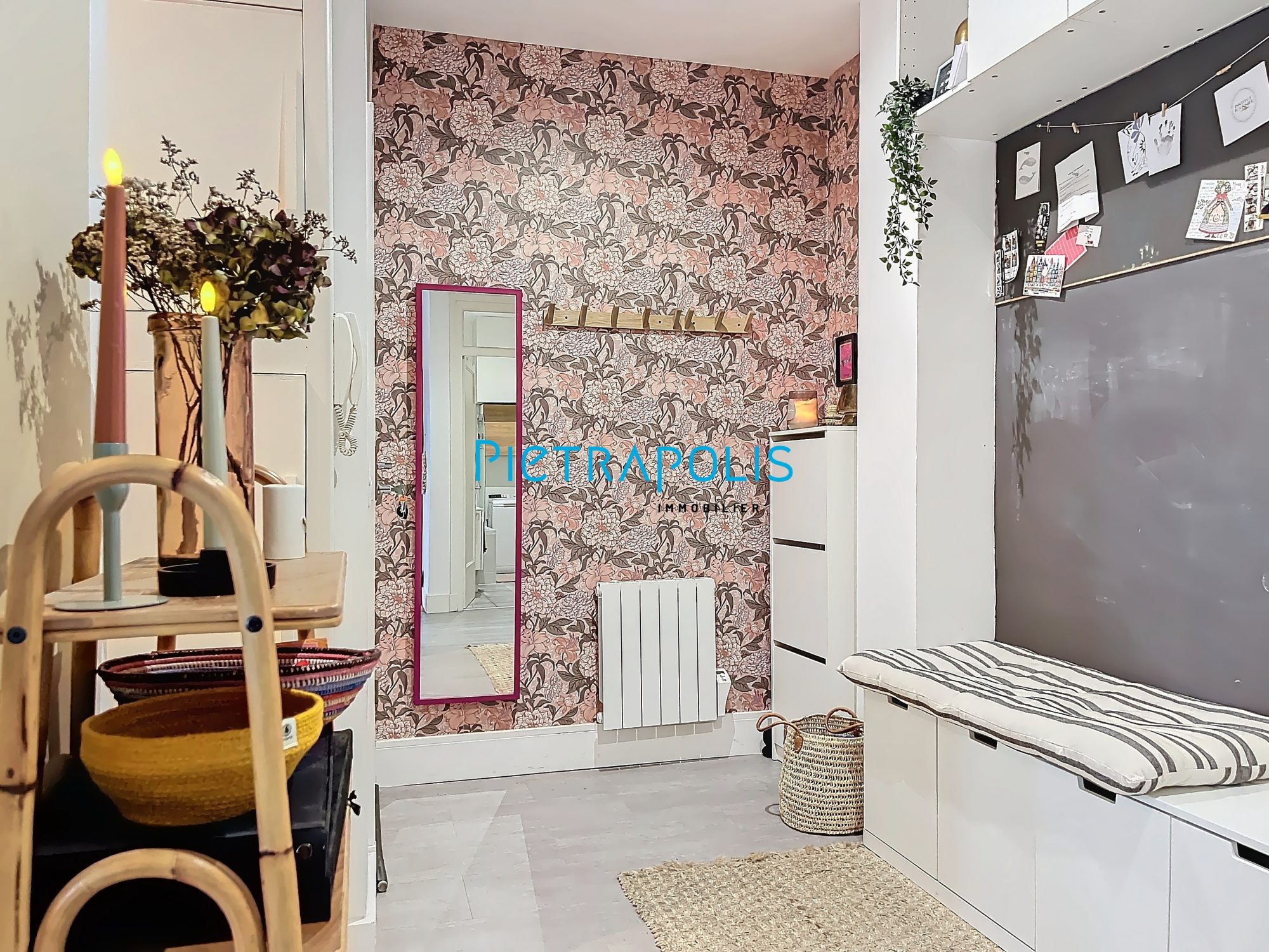 Appartement VAISE T3 73m² avec extérieur