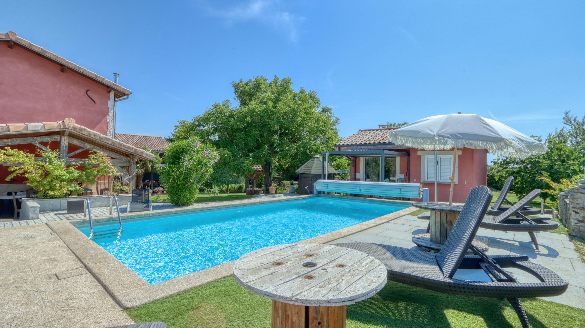 Rare domaine sur les hauteurs de Tupin et Semons Tupin-et-Semons 69420