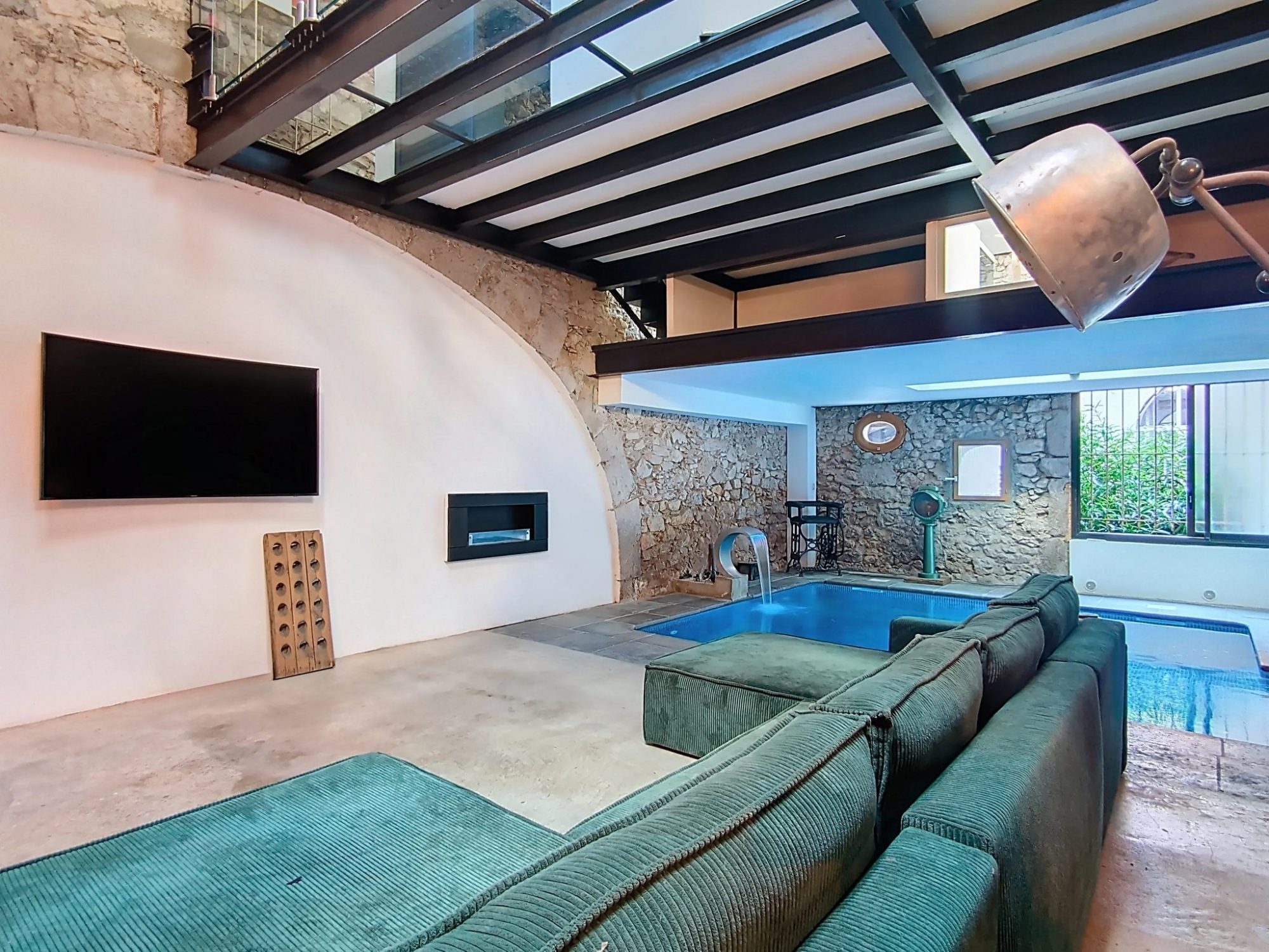 SETE: Appartement Duplex T4, Piscine intérieure, Garage de 18m² Sète 34200