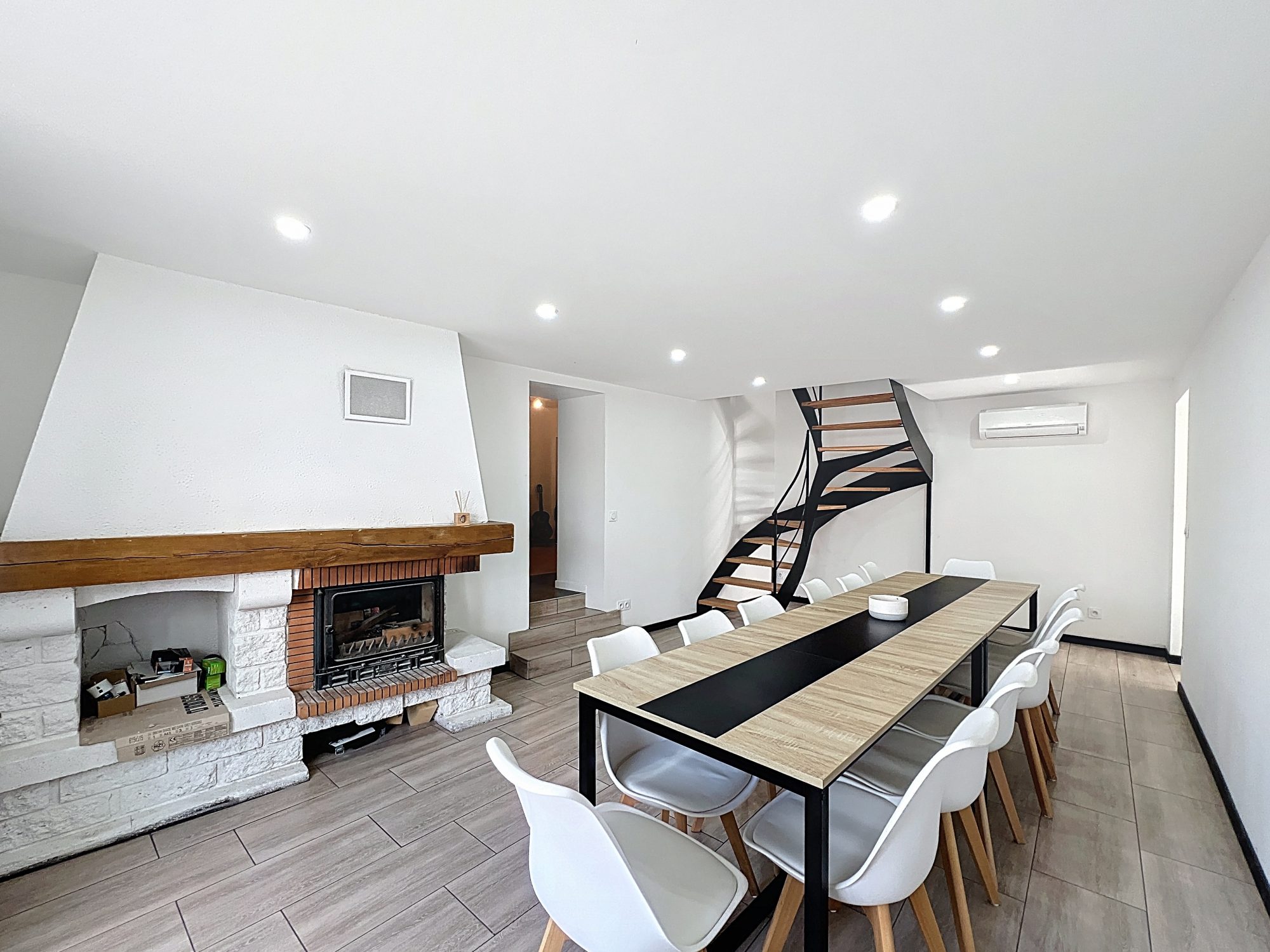 Maison 200 m2 - Regnie Durette