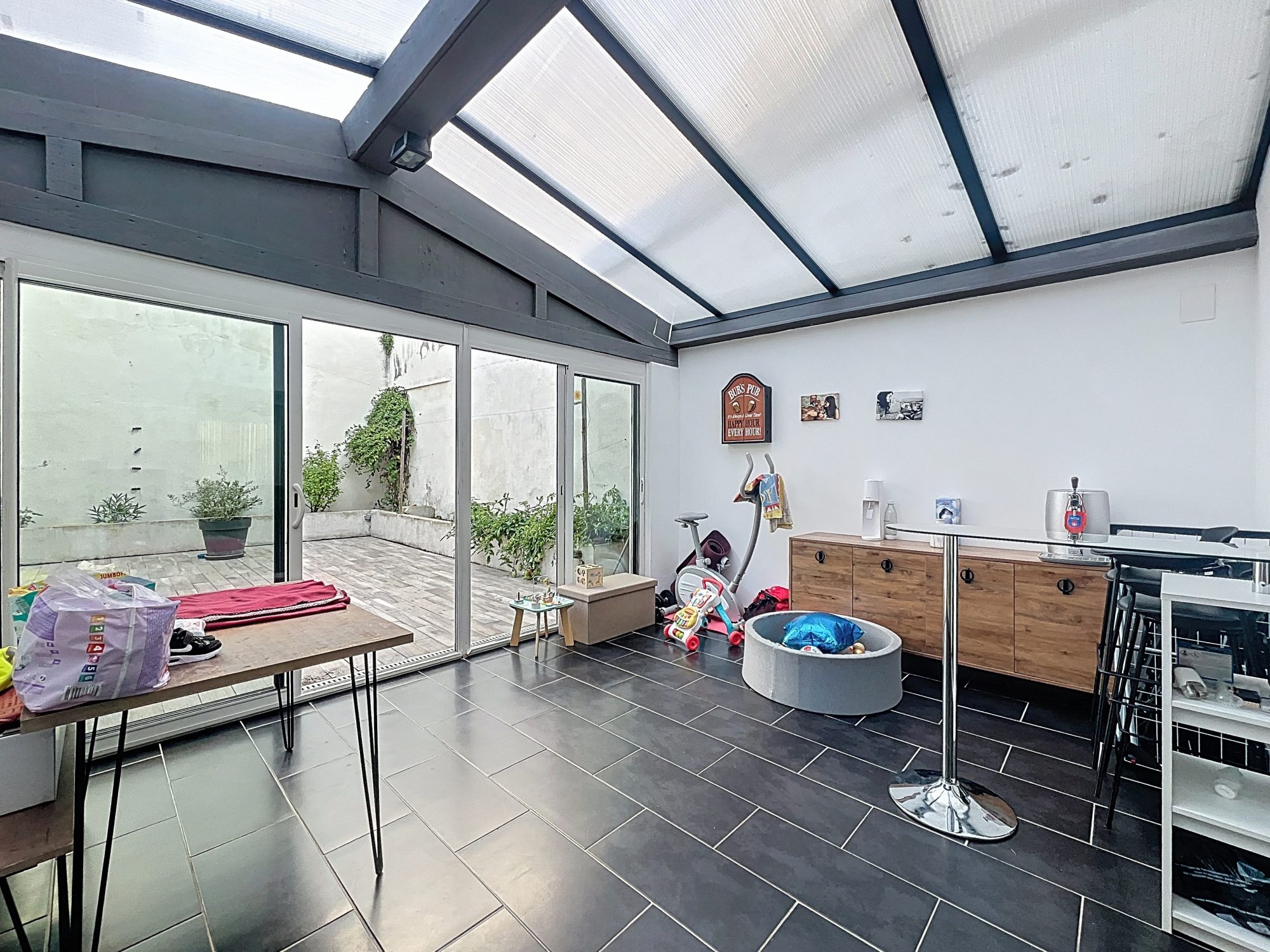 Immeuble de rapport à TARARE dont 2 appartements déjà loués Tarare 69170