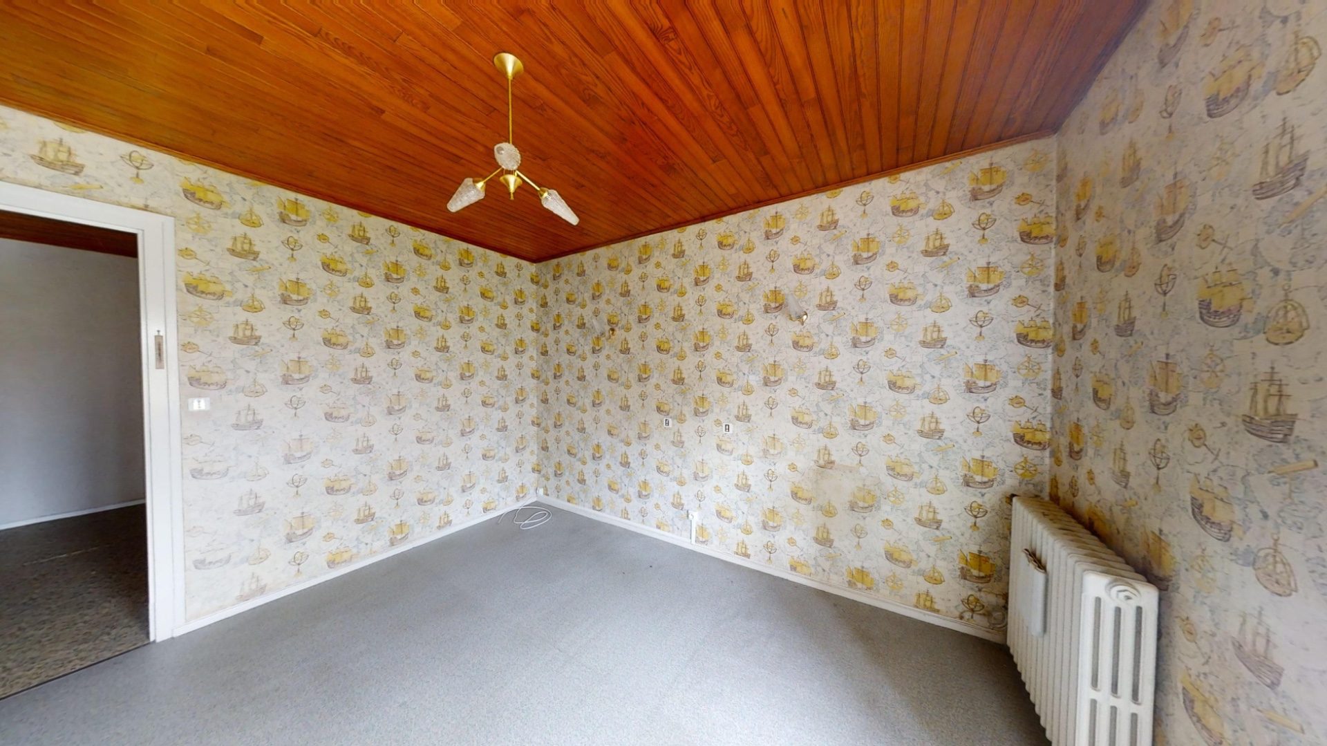 Maison en pierres mitoyenne avec garage et terrain d’environ 857 m2 Tence 43190