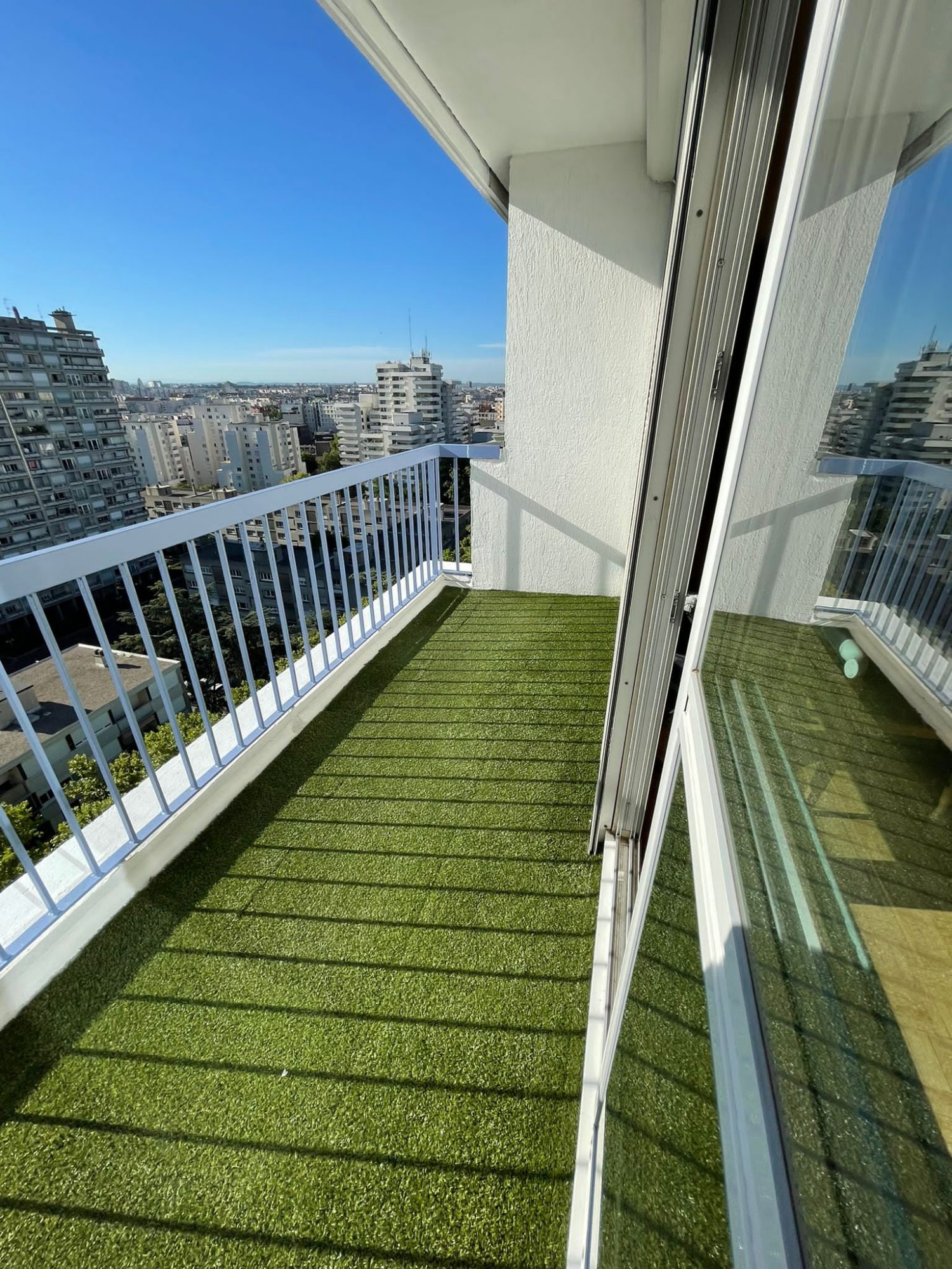 VILLEURBANNE, TETE D'OR, T4/T5 BALCON