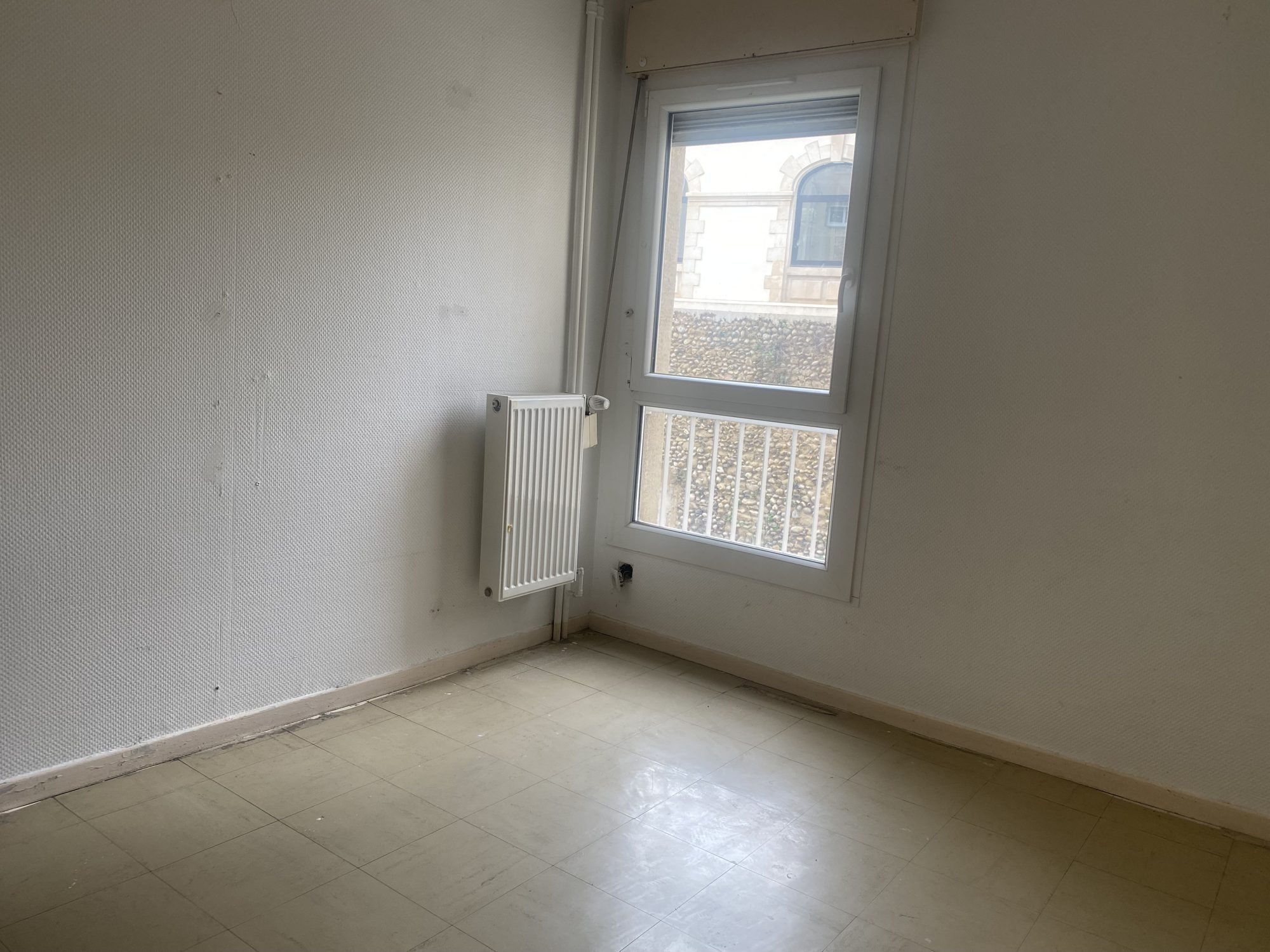 Appartement - 4 pièces - 74 m² - Romans-sur-Isère (26100)