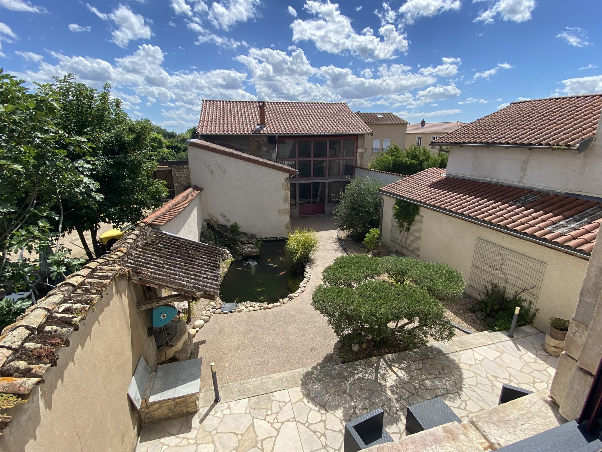 Maison dans corps de ferme