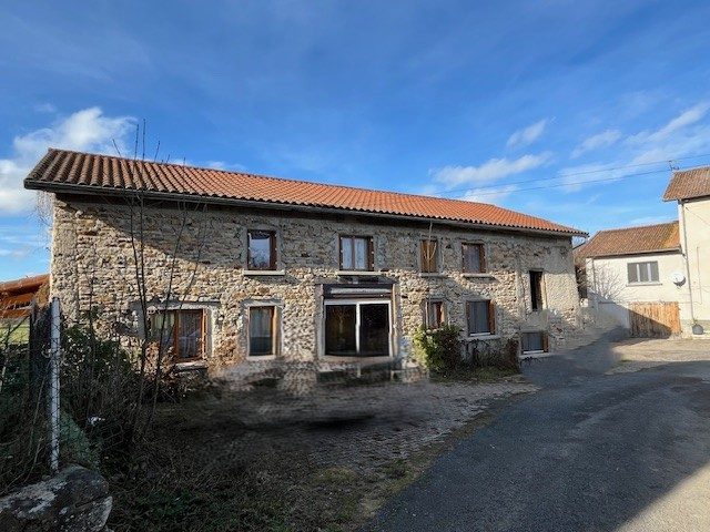 Maison - 8 pièces - 204 m² - Marsac-en-Livradois (63940)