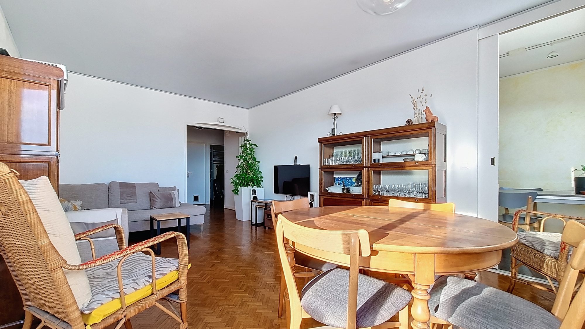 METRO GARIBALDI - Appartement T5 de 126 m² - Parking possible Lyon 69007