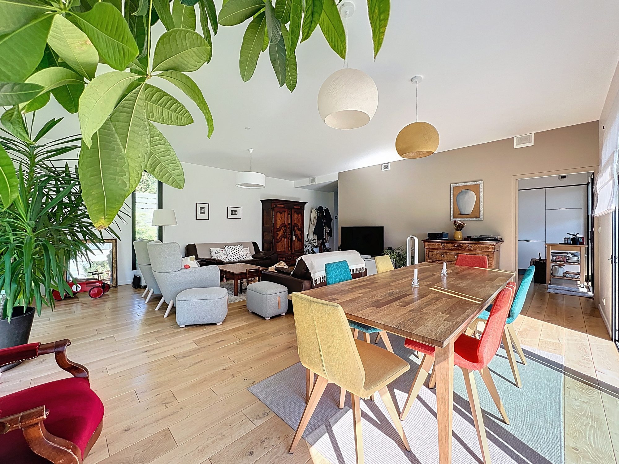 Maison d'architecte- 5 chambres, 3 salles d’eau, prestations haut de gamme et confort énergétique (DPE A) Fleurieux-sur-l'Arbresle 69210