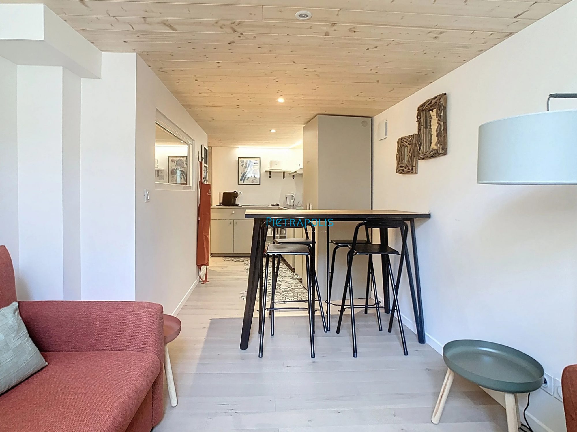Duplex - rénové 100% - 3 chambres - garage