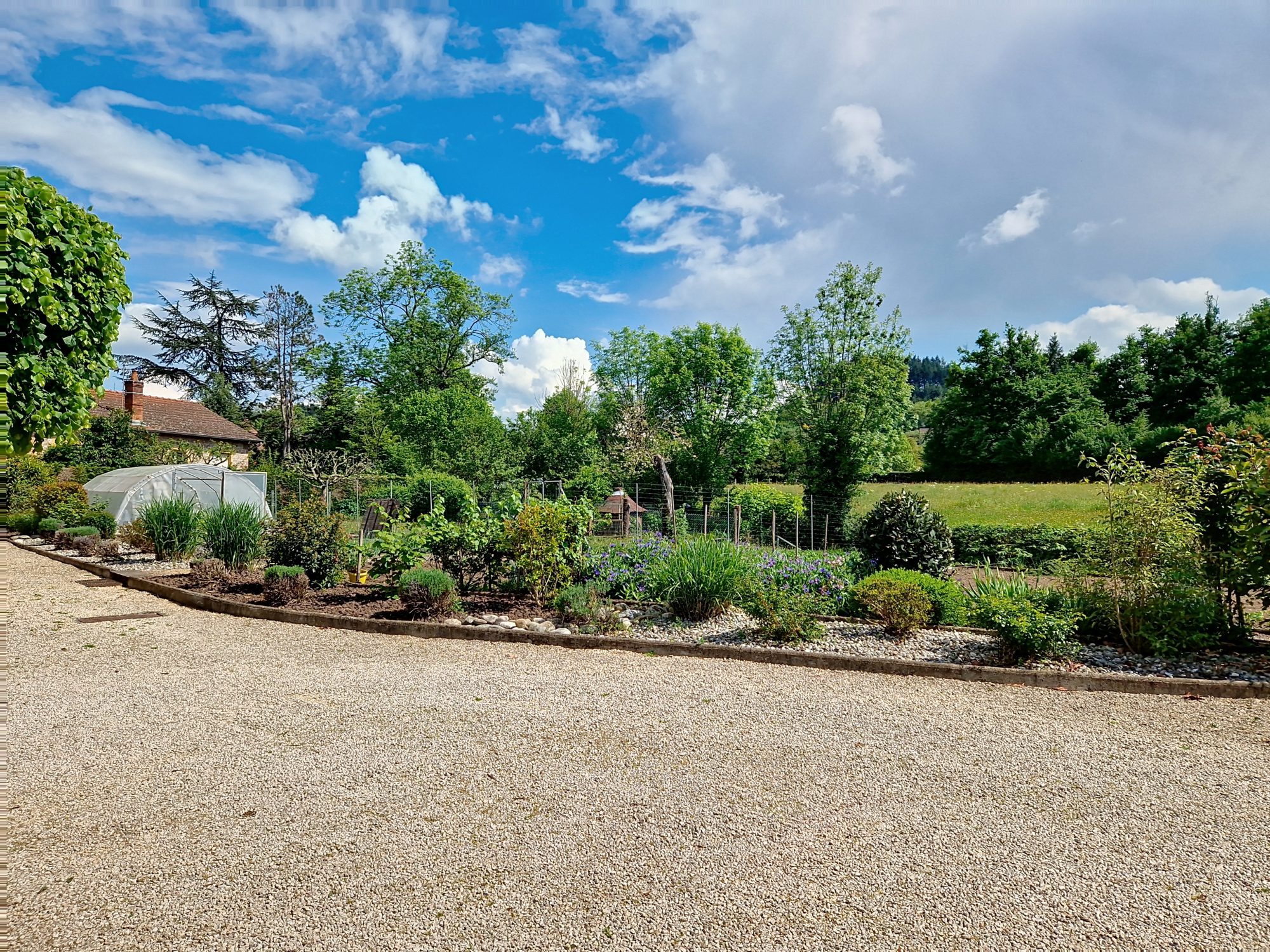 Maison 4 chambres  - panneaux photovoltaiques Chauffailles 71170