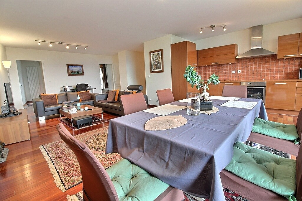 Appartement Evian Les Bains 3 pièce(s) 78.09 m2 EVIAN LES BAINS 74500