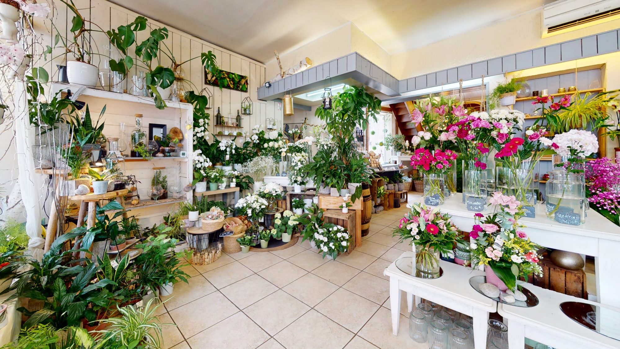 Fonds de commerce - 100 m² - Saint-Just-Saint-Rambert (42170)