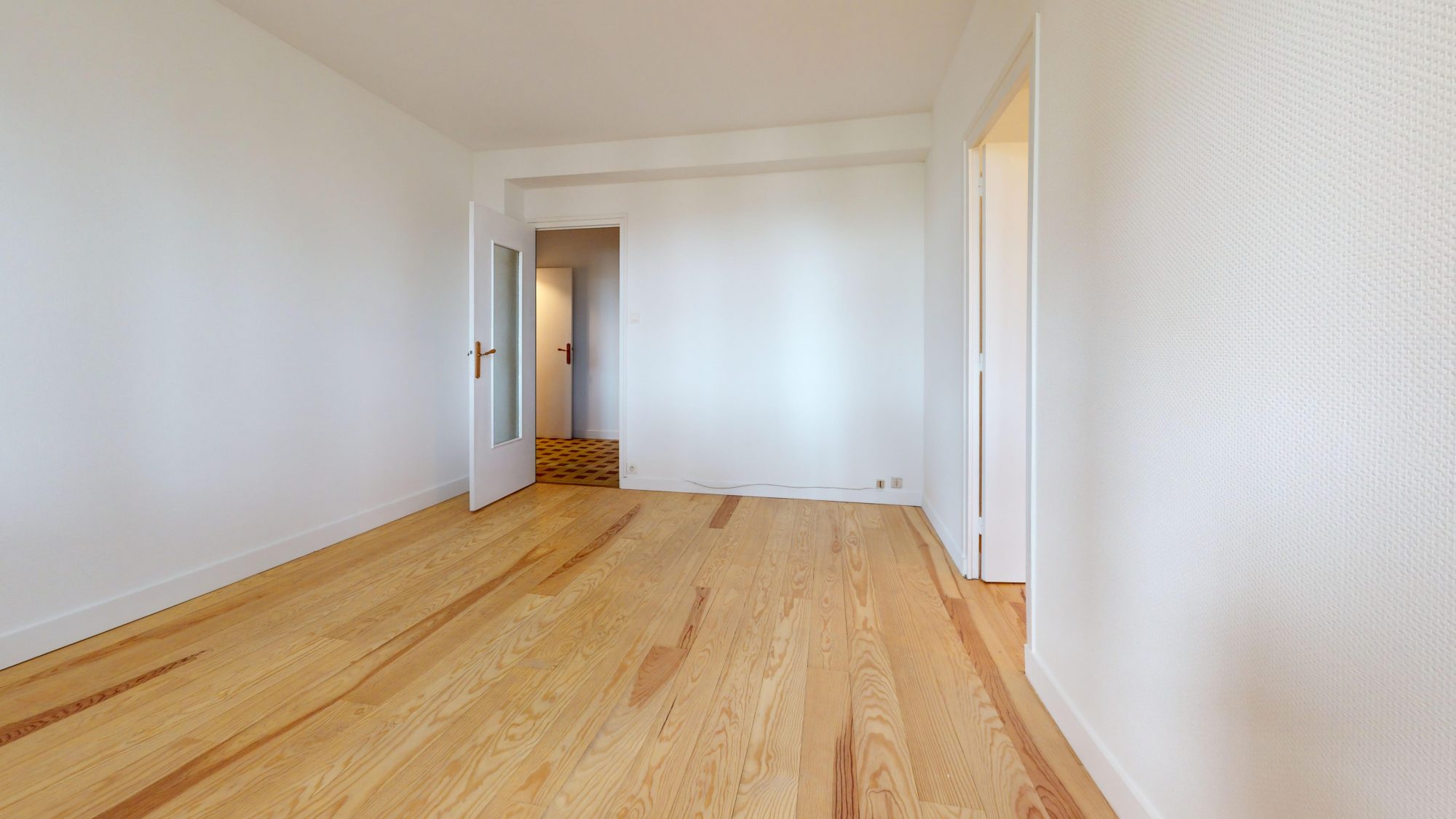 Appartement - 2 pièces - 48 m² - Saint-Étienne (42000)