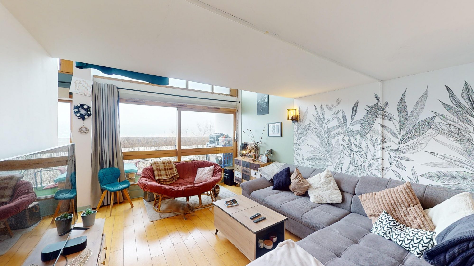 LE CORBUSIER. Apt t5 de 128m2 hab + balcons Firminy 42700