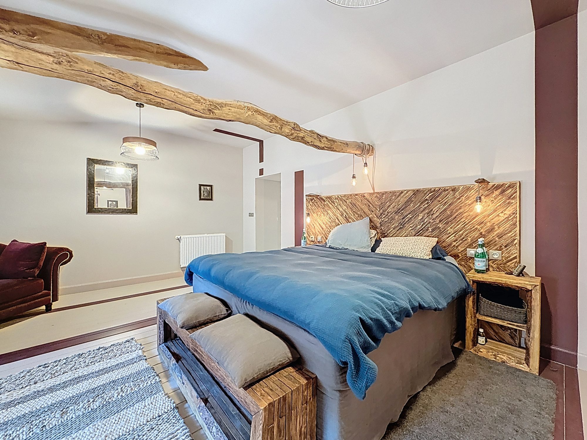 Grande propriété familiale avec deux maisons sur 935 m² de terrain arboré – Calme et potentiel locatif Chambost-Longessaigne 69770