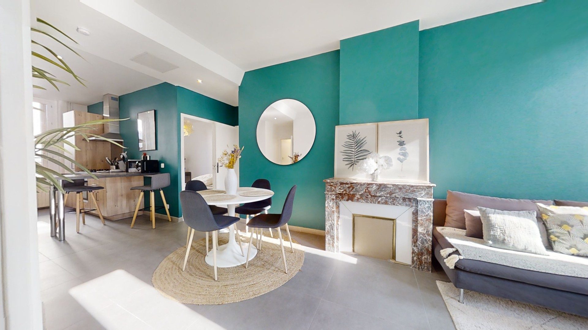 Appartement T4 traversant rénové vendu meublé