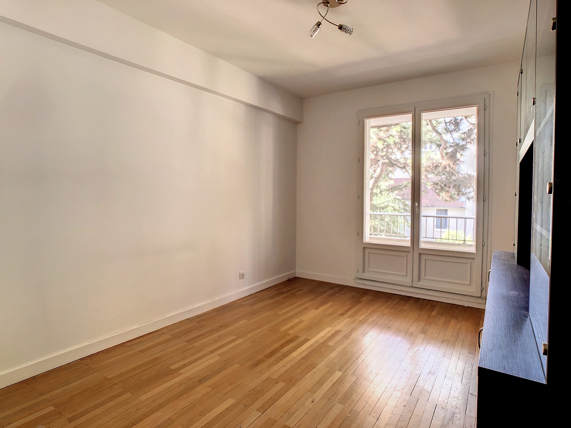 Monplaisir - rue Villon - 162m2 - Balcon 21m2 et box Lyon 69008