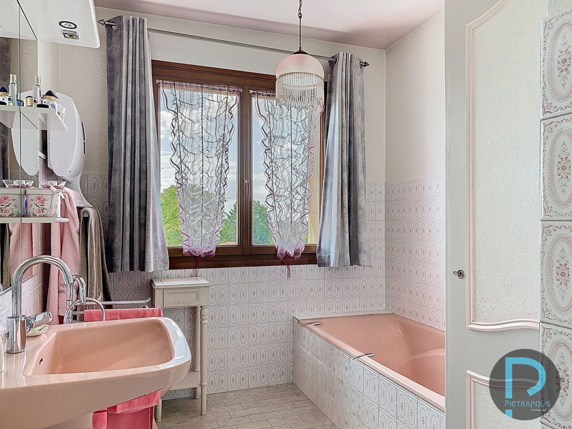 Maison individuelle 202m2 avec terrain Vandeins 01660