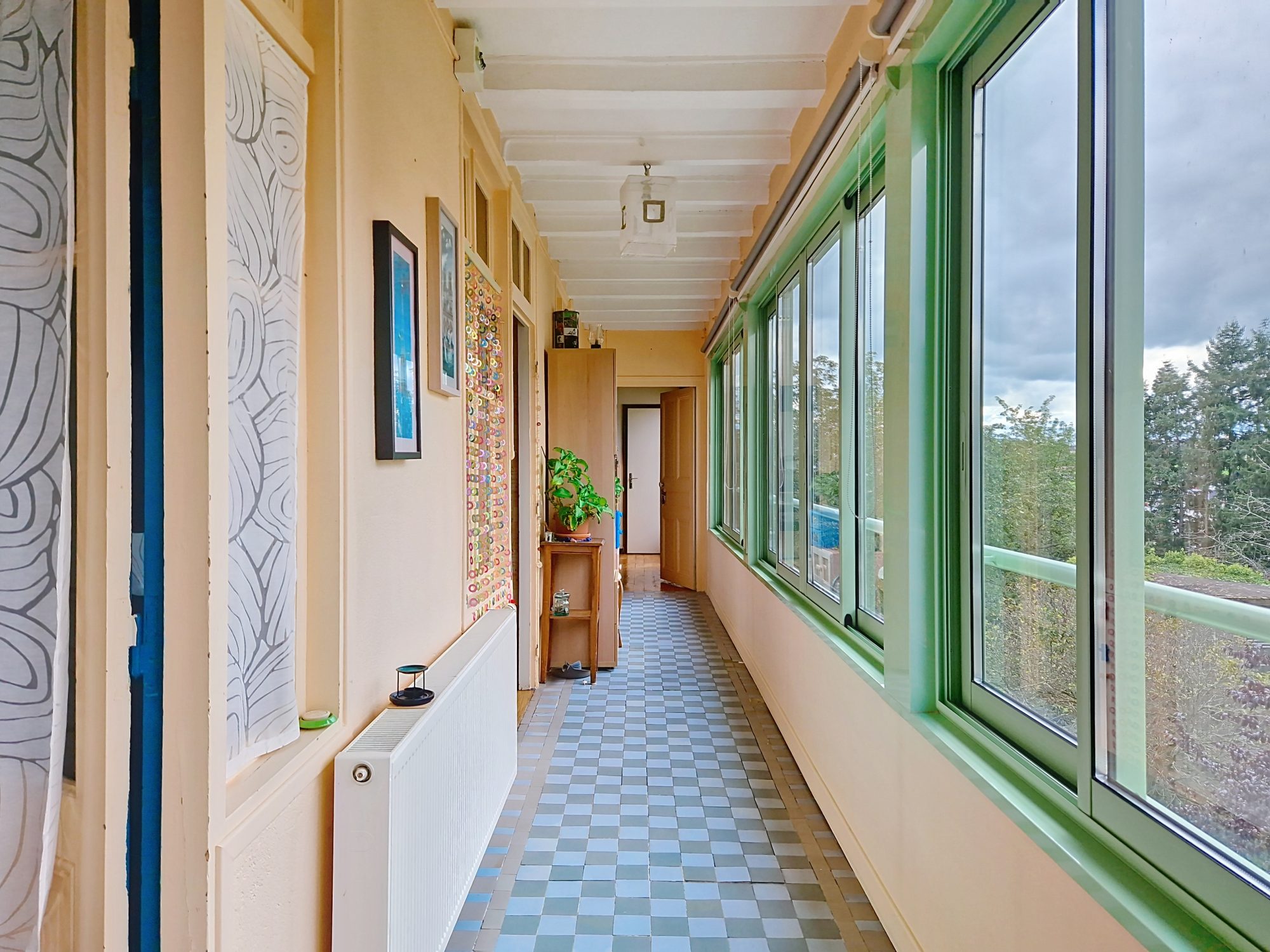 Au centre de la Clayette,  avec jardin et garage La Clayette 71800