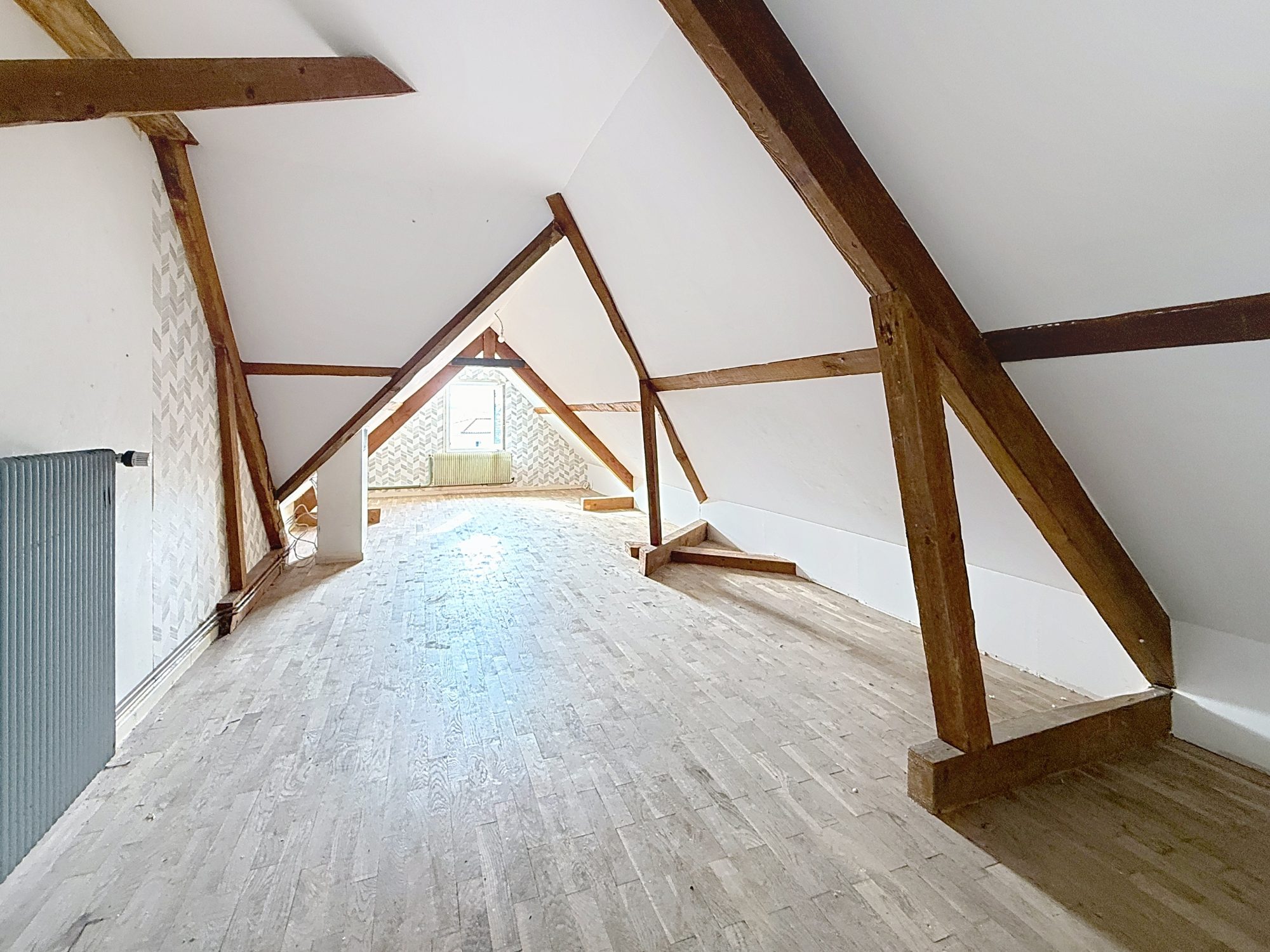 Belle maison individuelle à révoner Lay 42470