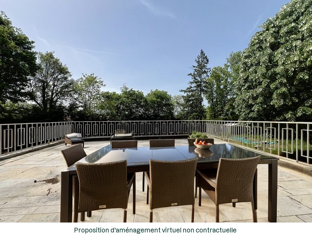 Grande maison avec piscine au calme Dardilly 69570