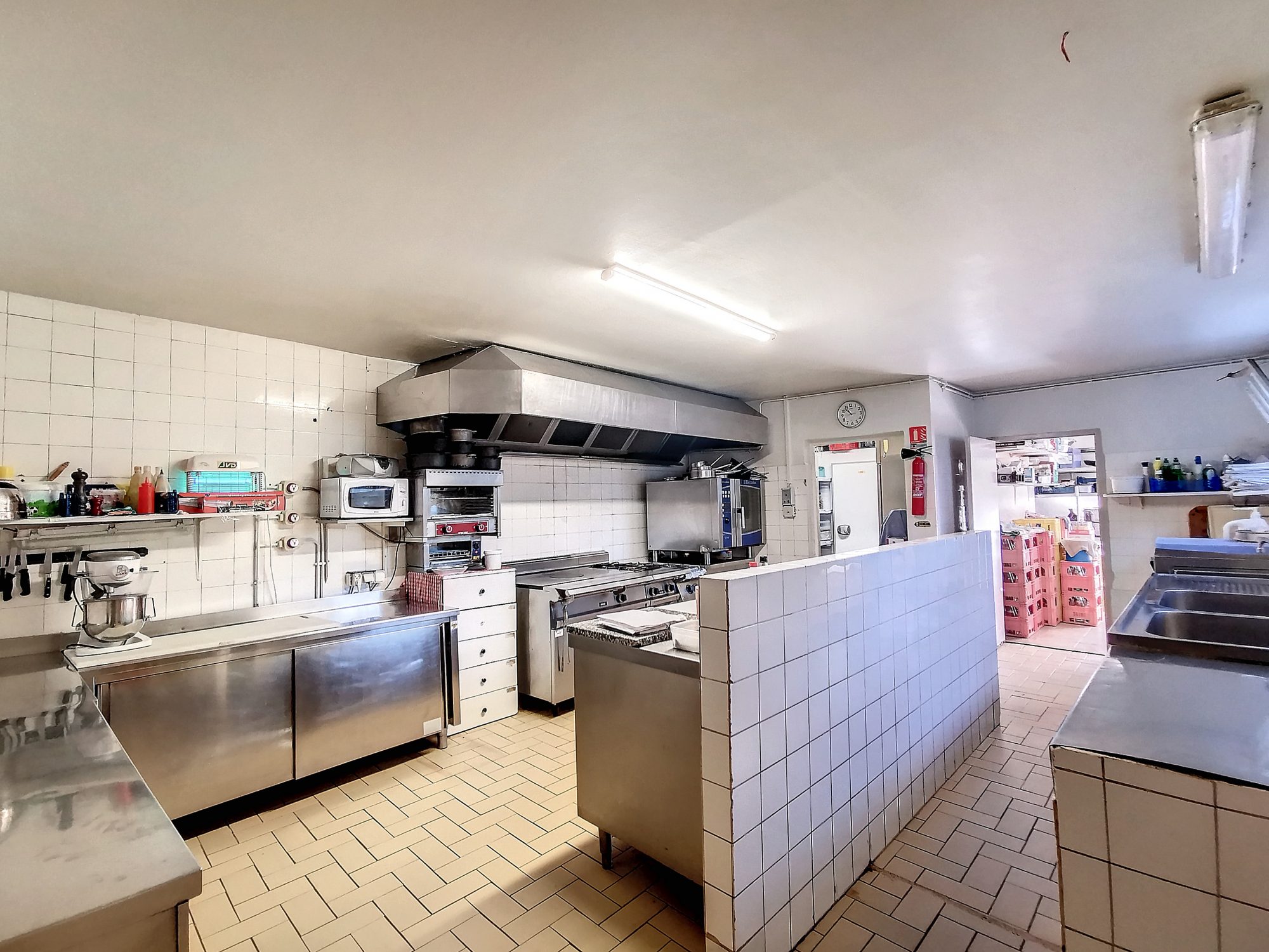 Fonds de commerce - 350 m² - Le Montsaugeonnais (52190)