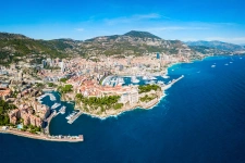 Contact Radia LAHLOU, your Optimhome real estate consultant in Cannes